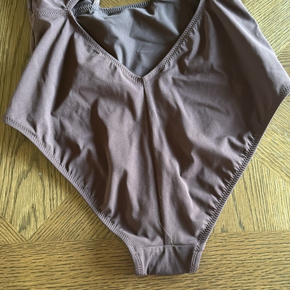 Ulla Johnson Kieran Maillot in Espresso, Size X-Large, $380 - Picture 16 of 17